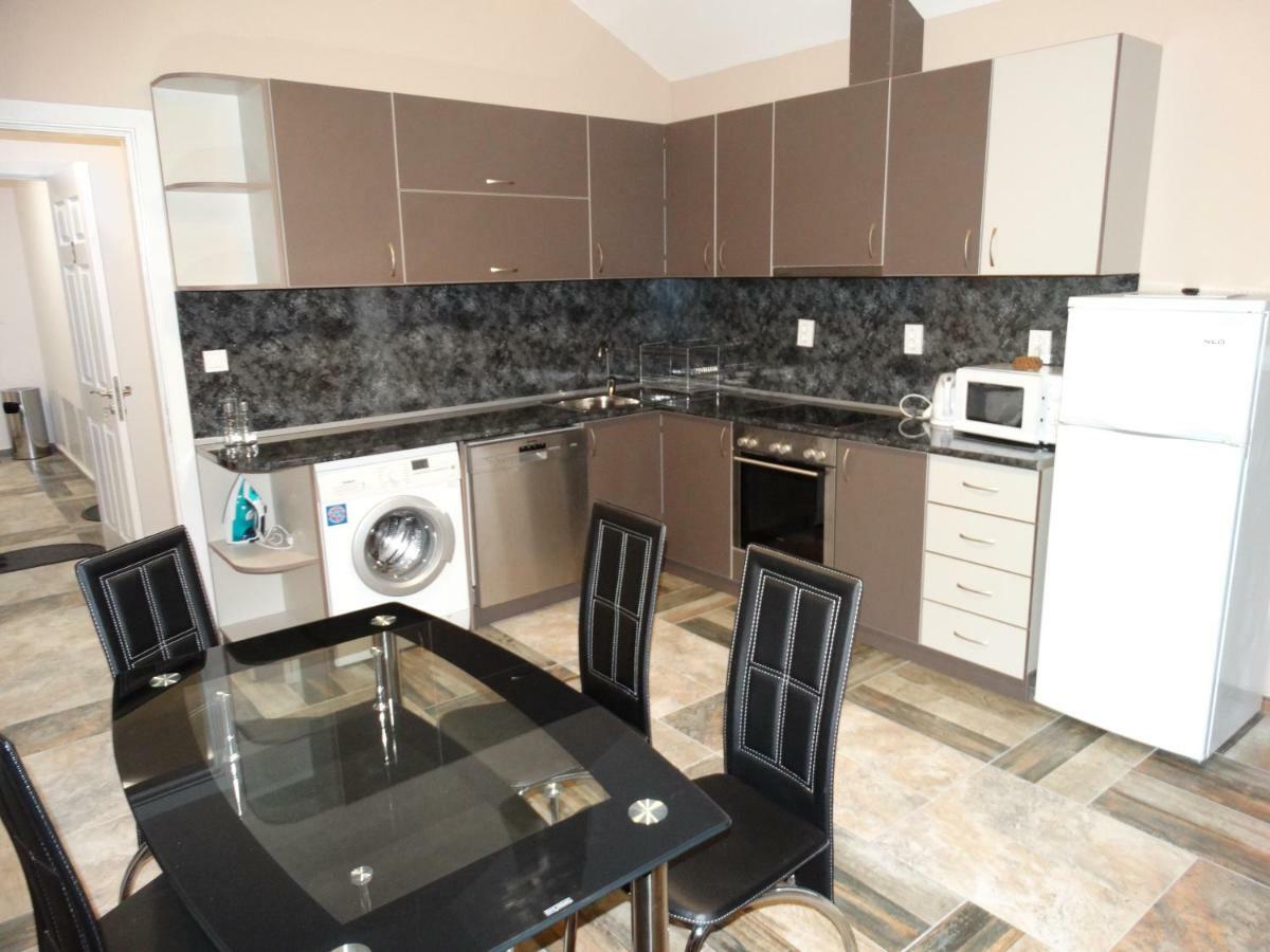 Apartments Diem Samoko Dış mekan fotoğraf